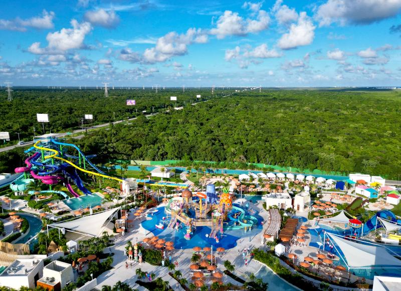 Vista aérea del parque acuático Aqua Nick en la Riviera Maya